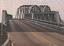 The Paducah bridge from the Illinois side.